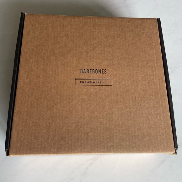 Barebones Enamelware Set - Picture 3 of 3